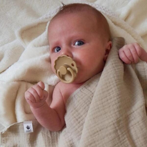 Swaddle Taupe MOMents.be